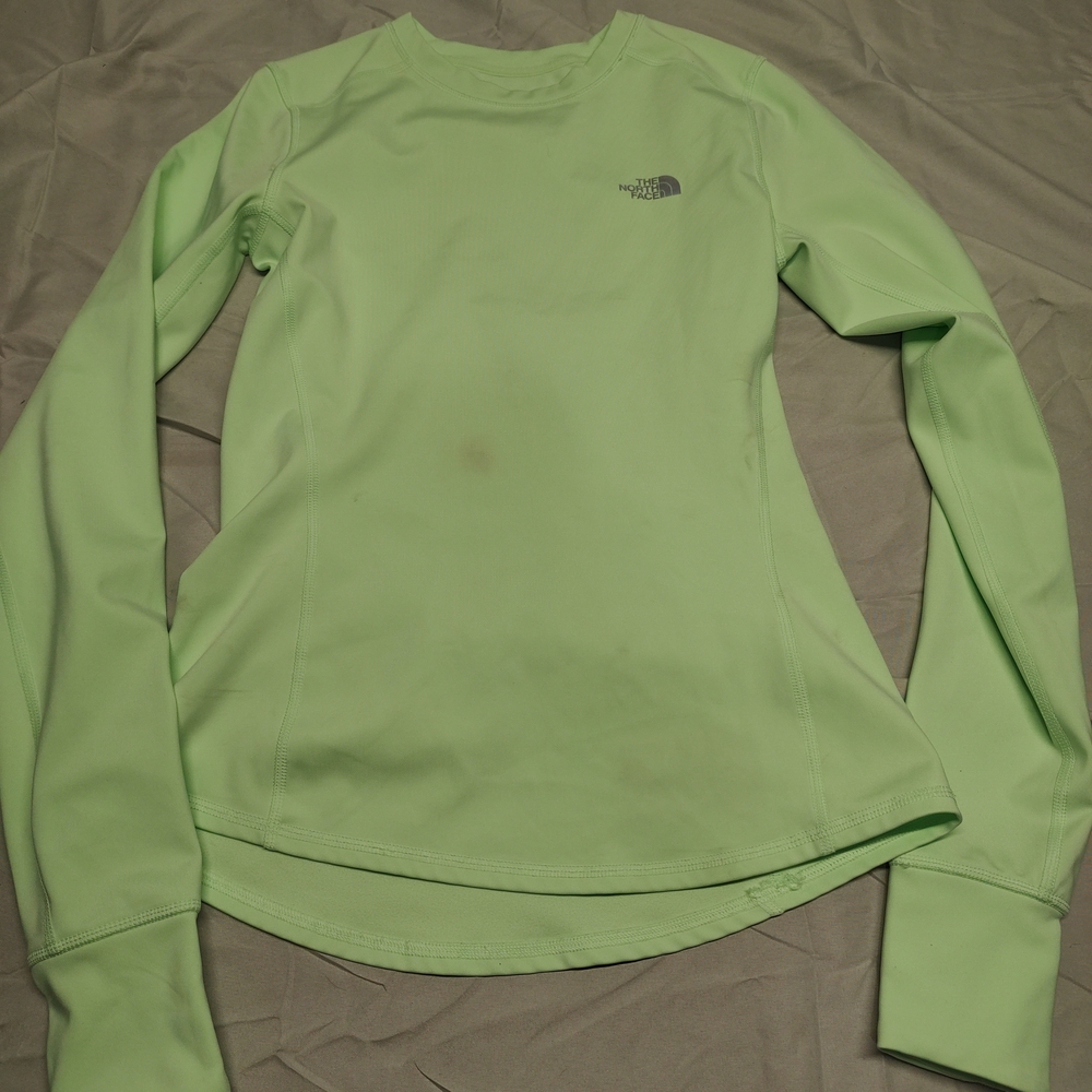 The North Face Women's Green Long Sleeve Top